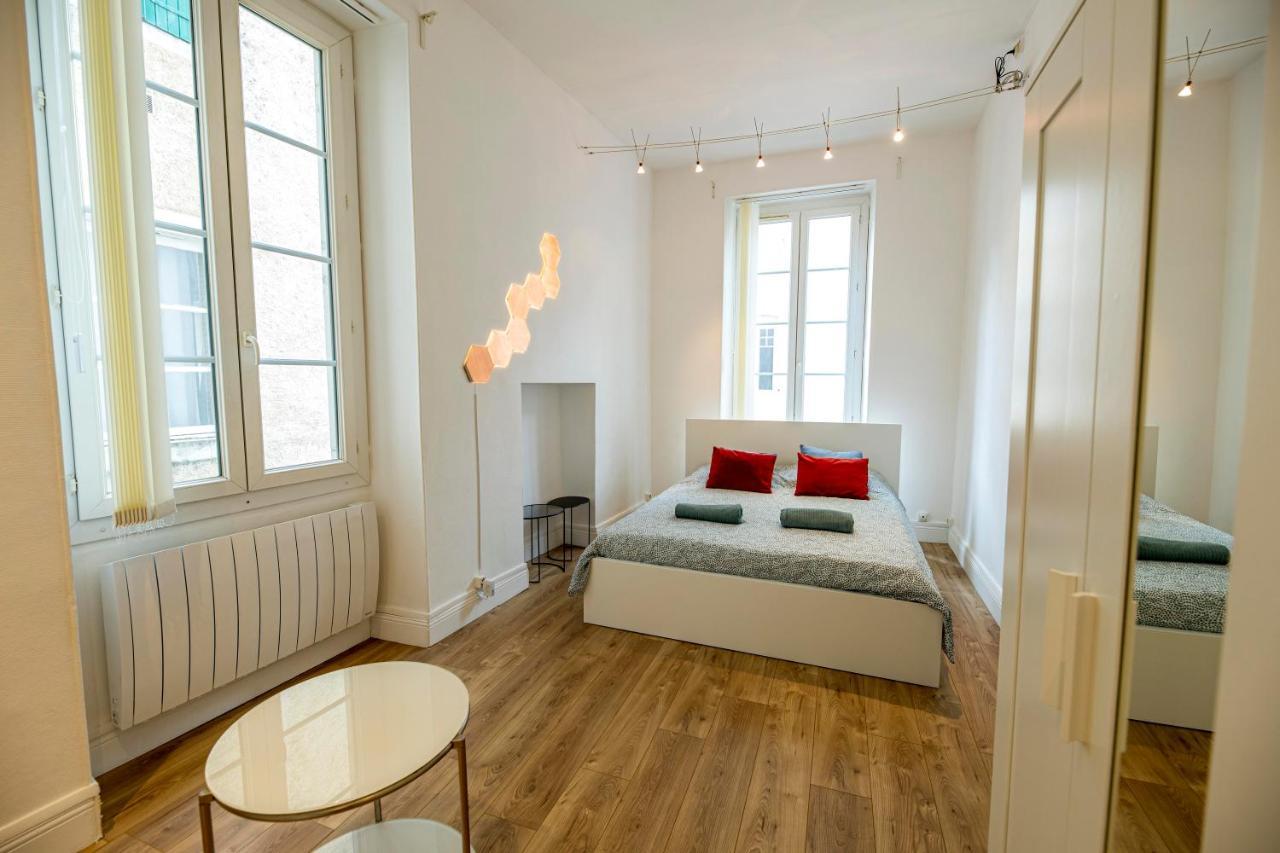 Coeur De Ville, Magnifique Appartement + Parking Pau Dış mekan fotoğraf