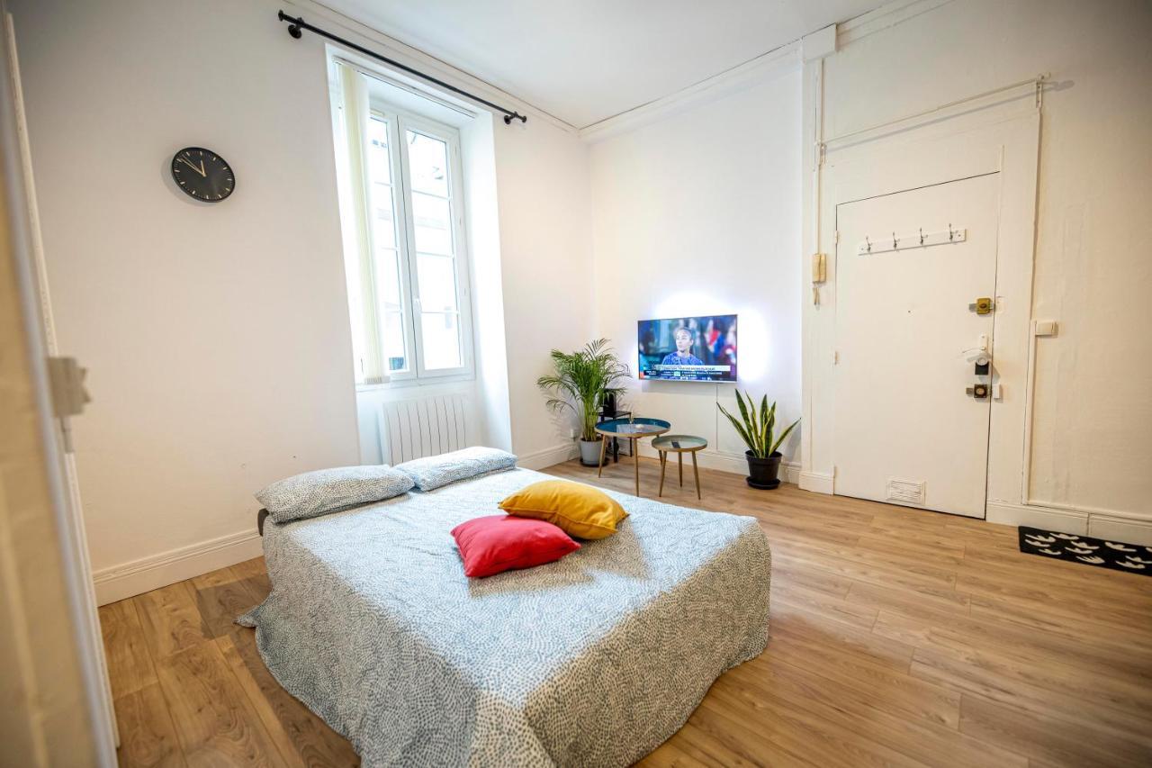 Coeur De Ville, Magnifique Appartement + Parking Pau Dış mekan fotoğraf